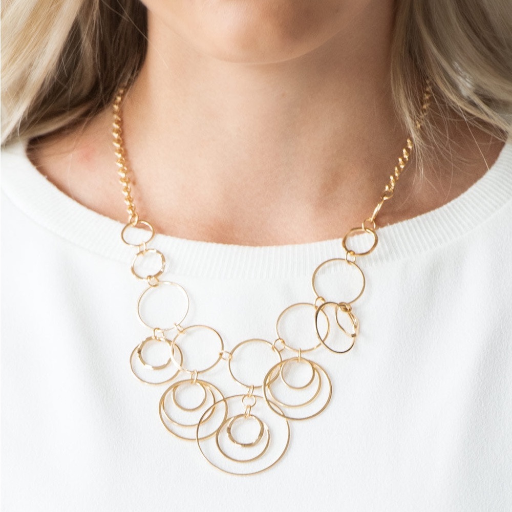 Cycle gold necklace and earrings -paparazzi 18b